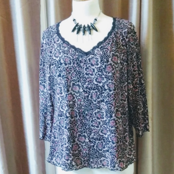 JH Collection size XL. #A20 - Picture 1 of 4